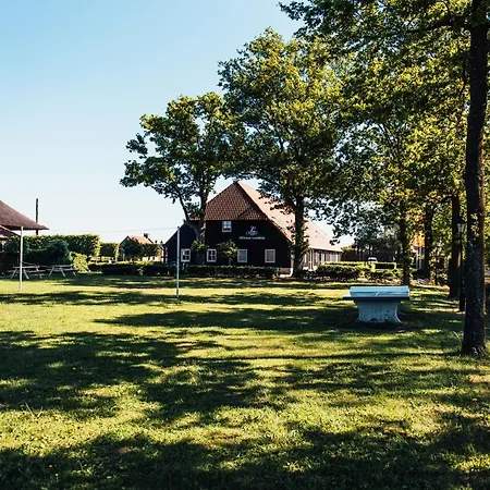 Luxe Boerderijlodge Bij Hofstede Landduin Hapert