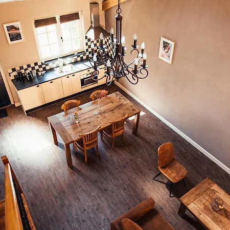 Luxe Boerderijlodge Bij Hofstede Landduin *