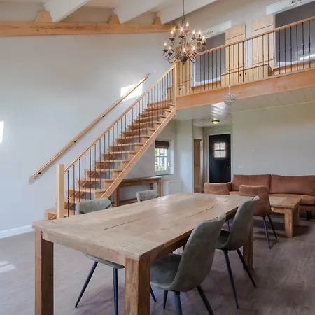 Luxe Boerderijlodge Bij Hofstede Landduin *