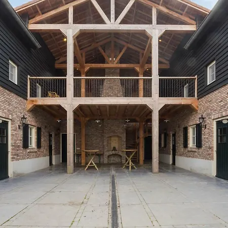 Luxe Boerderijlodge Bij Hofstede Landduin Hapert